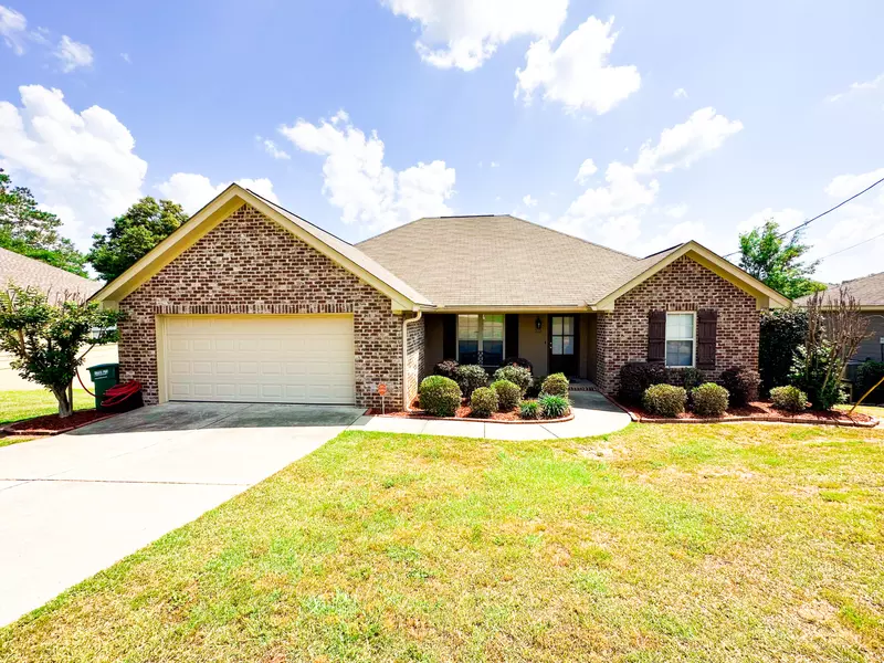 212 Collins Rd., Petal, MS 39465