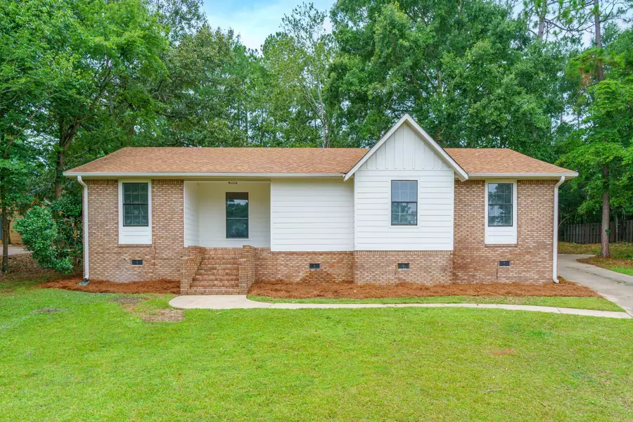 103 Brentwood Pl, Hattiesburg, MS 39402