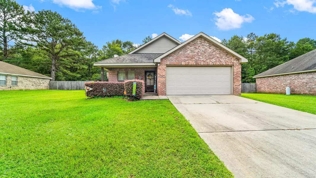 47 Hemingway Dr., Sumrall, MS 39482