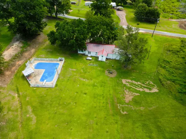 Stringer, MS 39481,172 Co Rd 1915