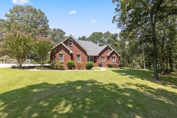 23 Briar Wood Dr., Collins, MS 39428