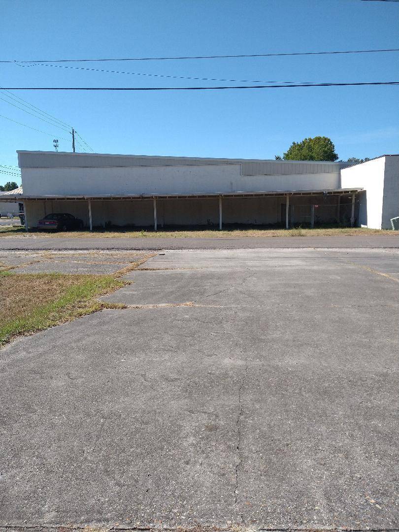 Columbia, MS 39429,413 South High School Avenue