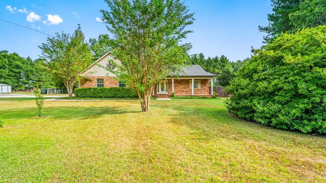 8 Miller Ln., Purvis, MS 39475