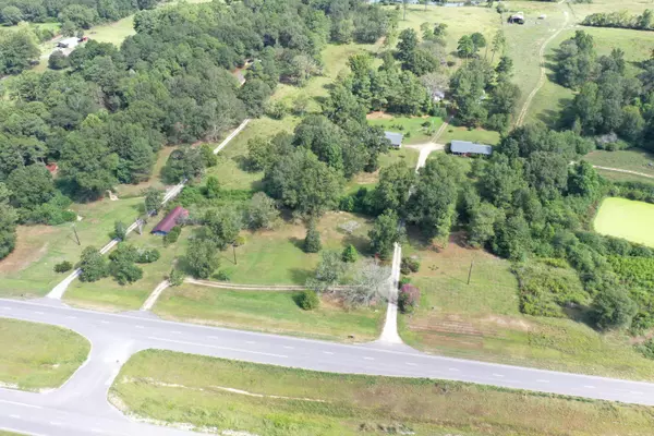 Soso, MS 39480,19 Diane Drive