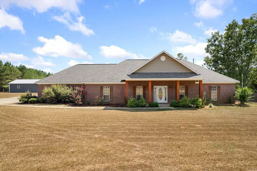 359 C Stringer Rd., Magee, MS 39111