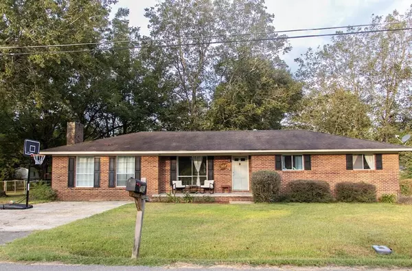 101 Forrest Dr.,  Petal,  MS 39465