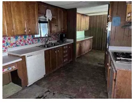 Shubuta, MS 39360,1303 Beat 4 Shubuta Rd.