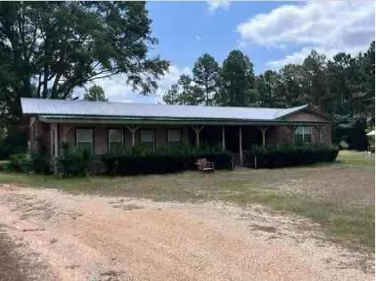 1303 Beat 4 Shubuta Rd., Shubuta, MS 39360