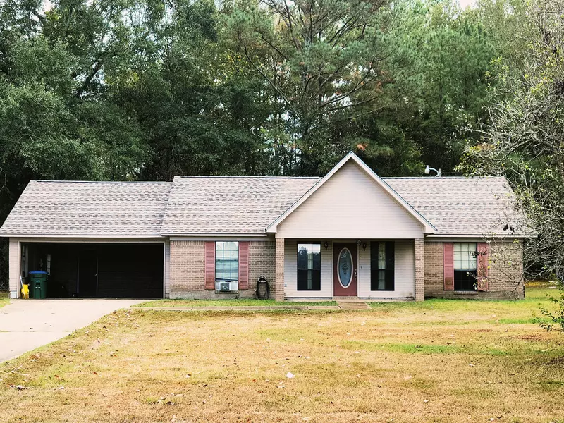 475 Hopoca Rd., Carthage, MS 39051