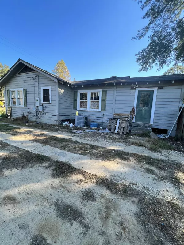Columbia, MS 39429,1026 Gill St