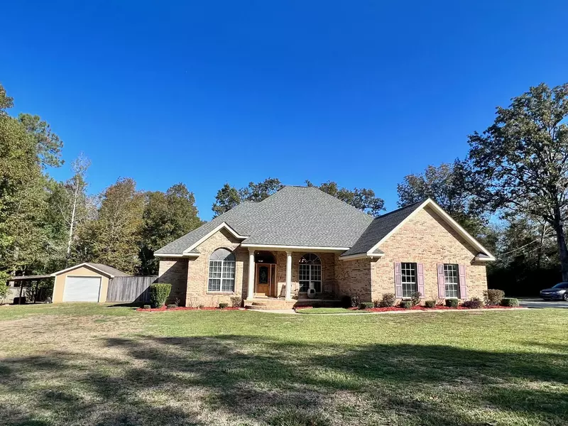 58 Pinedale Dr., Collins, MS 39428