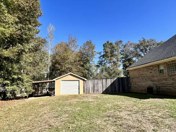 Collins, MS 39428,58 Pinedale Dr.