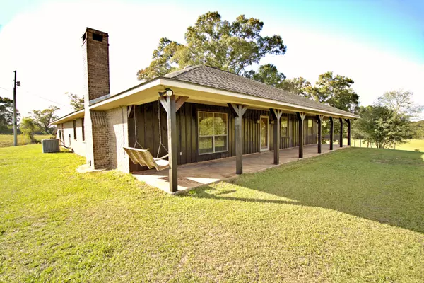 125 Hurricane Creek Church Rd., Sandy Hook, MS 39478