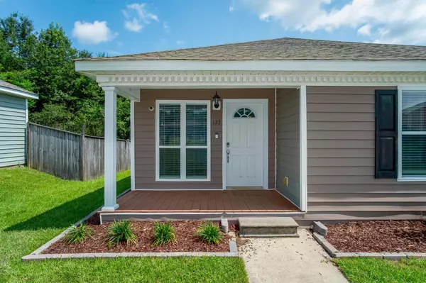 Hattiesburg, MS 39402,123 Augustine Dr.