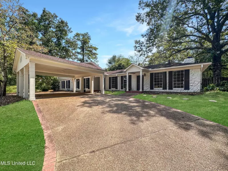 1015 Bob St., Mendenhall, MS 39114