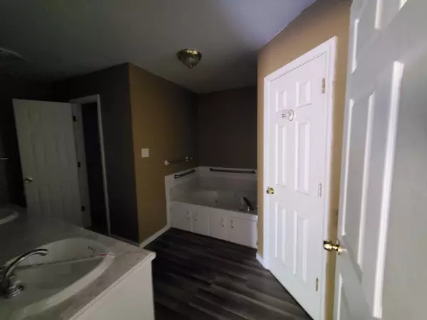 Richton, MS 39476,1337 Brownlee Rd.