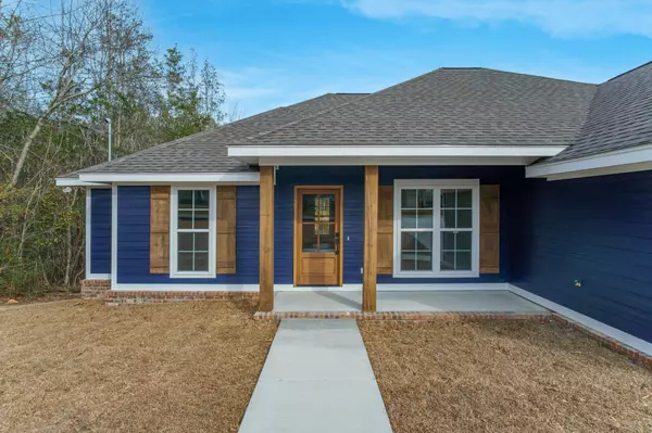 Petal, MS 39465,105 Little John Dr.