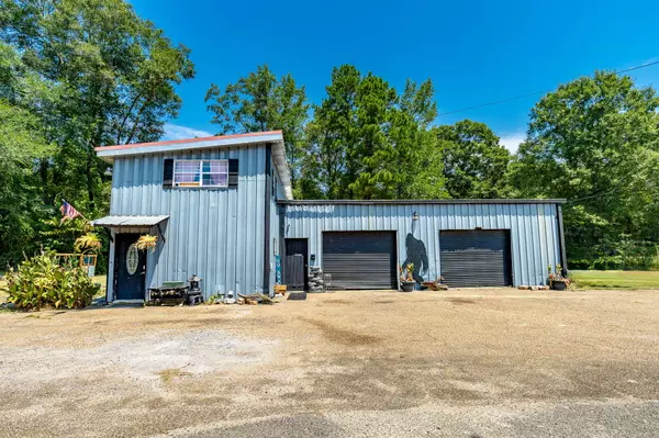 Petal, MS 39465,58 City Barn