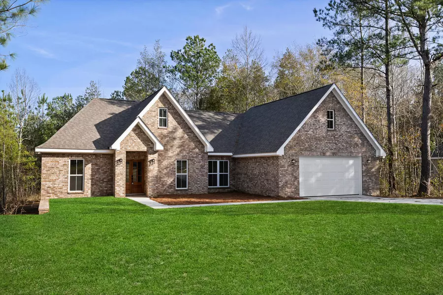 18 Creedmoor, Hattiesburg, MS 39402