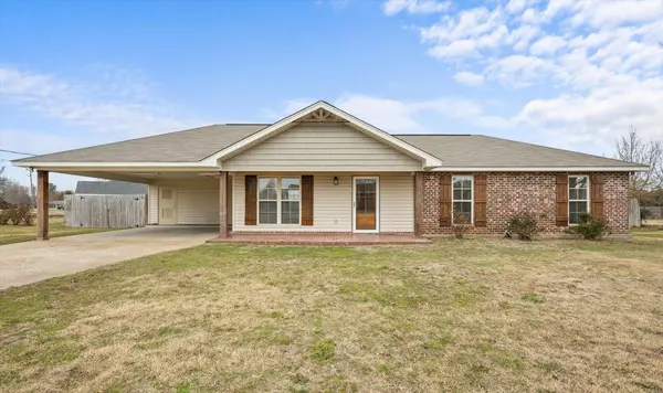 300 Margaret Ave.,  Petal,  MS 39465