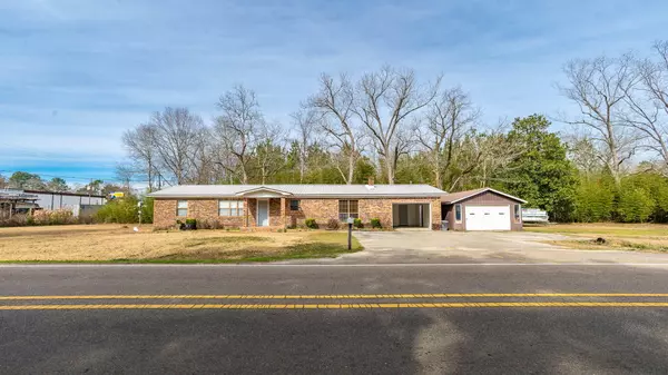 Richton, MS 39476,202 Redbud Ave.