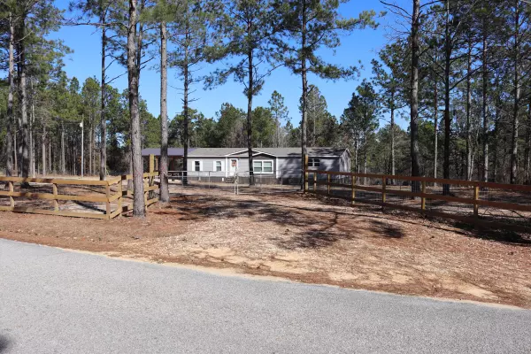 Lumberton, MS 39455,22 R Thompson rd