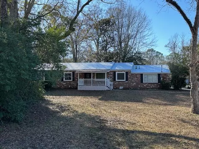 516 Westwood Ct., Columbia, MS 39429