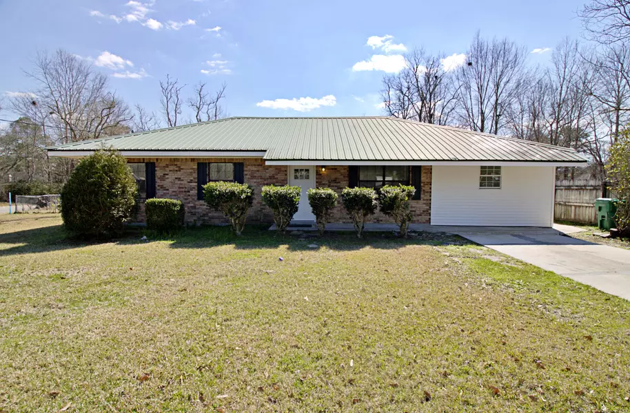 2501 Laura Dr., Picayune, MS 39466