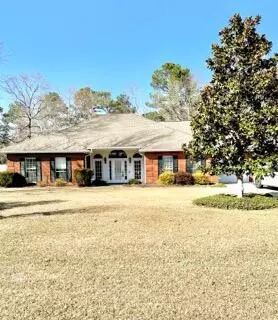 111 Madison Pl, Hattiesburg, MS 39402