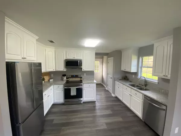 Laurel, MS 39443,113 Buck Temple Rd.