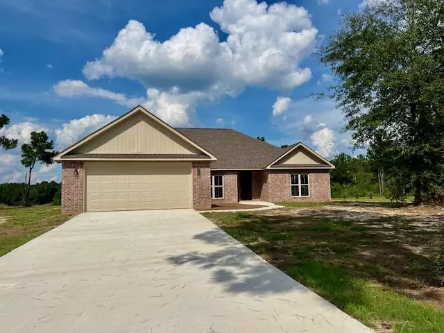 10 Alicia Drive, Ellisville, MS 39437