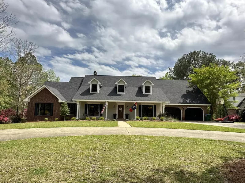 54 Redfern TRL, Petal, MS 39465