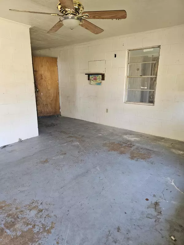 Richton, MS 39476,0 Yaupon Ave.