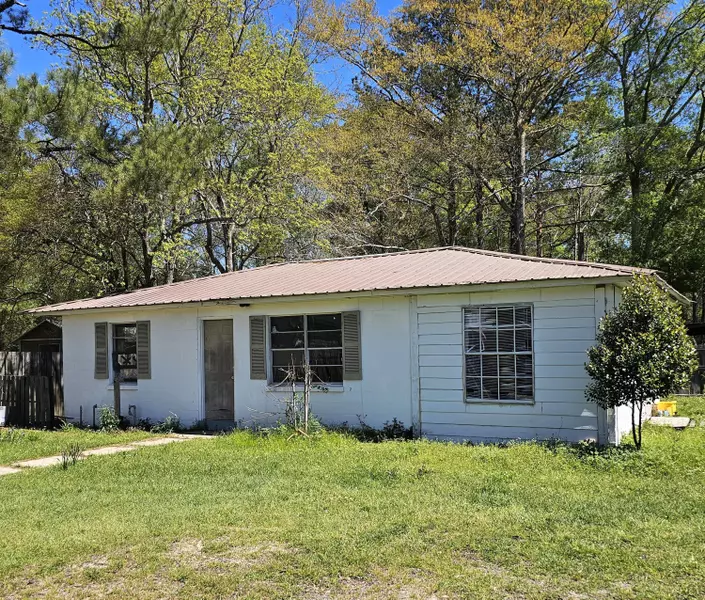 0 Yaupon Ave., Richton, MS 39476