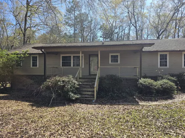 Wiggins, MS 39577,1434 W College Ave.