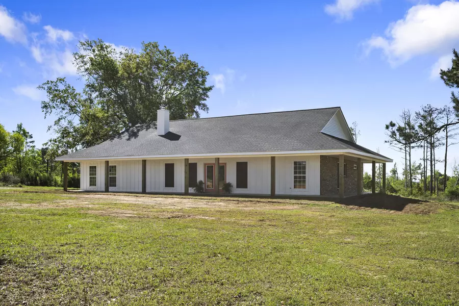 156 Ray Harvey Rd., Seminary, MS 39479