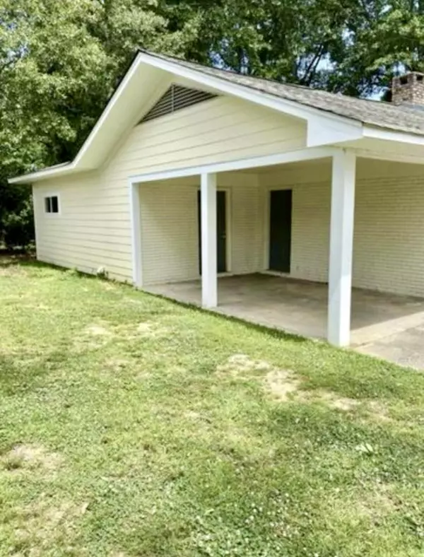 Sumrall, MS 39482,5 1st East St