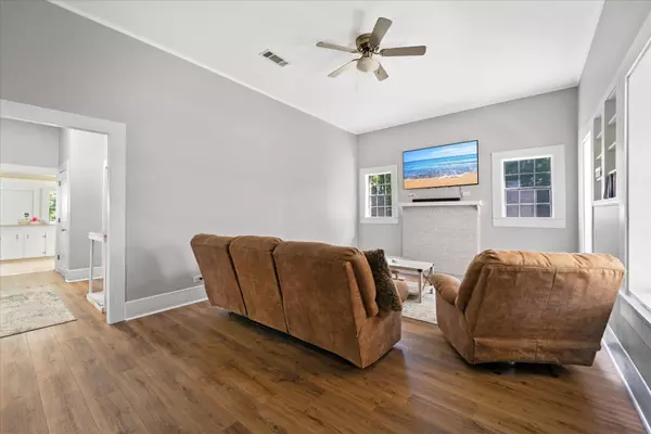 Purvis, MS 39475,702 Main