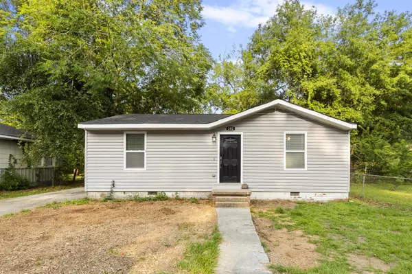 Petal, MS 39465,202 Rosewood Dr.