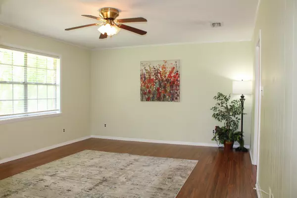 Petal, MS 39465,104 Stewart Dr.