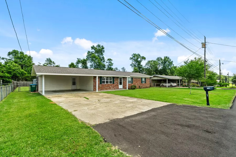 130 Hyland Dr., Petal, MS 39465
