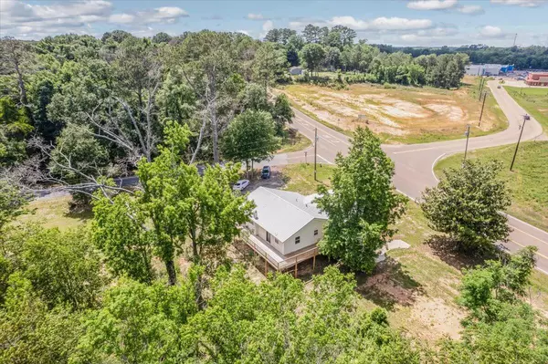 Magee, MS 39111,592 Nub McNair Rd.