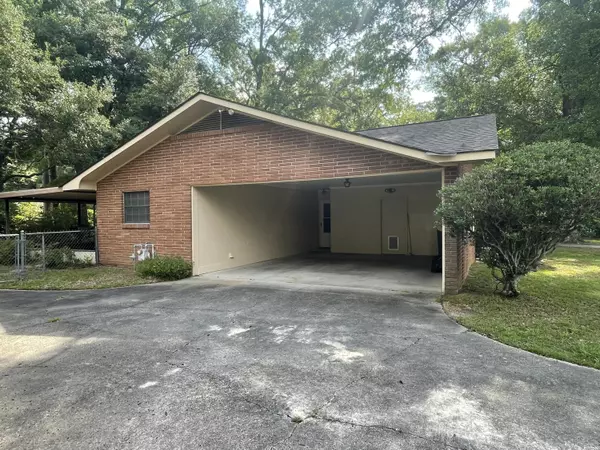 Columbia, MS 39429,1806 Ridgewood Drive