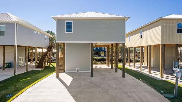 Bay St. Louis, MS 39520,4165 19th St.