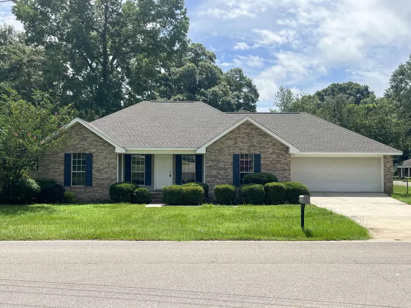 380 Leeville Rd., Petal, MS 39465