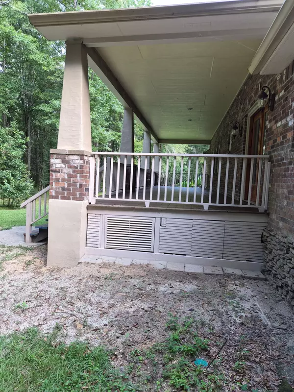 Columbia, MS 39429,1289 Hwy 43