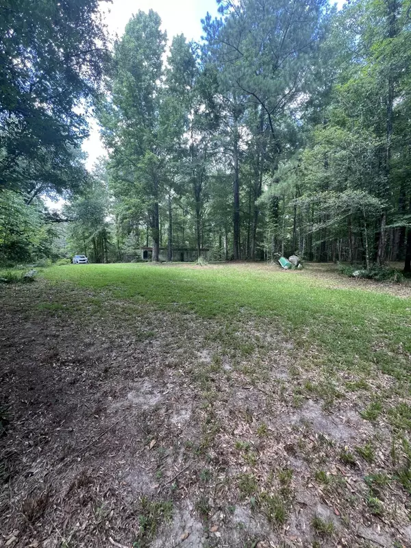 Columbia, MS 39492,0 S Hwy 43