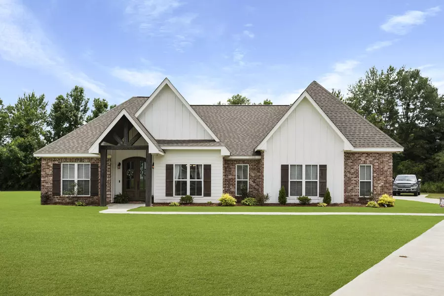 87 Berwick, Petal, MS 39465