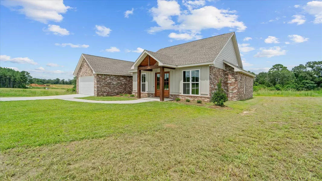 262 Higgins Rd., Sumrall, MS 39482