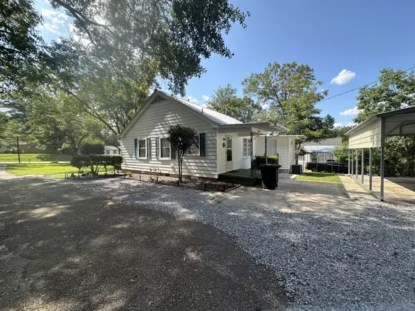 Laurel, MS 39440,3115 N 5th Ave.